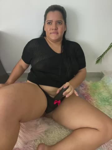 NaniGgold Webcam Chat October 14, 2026