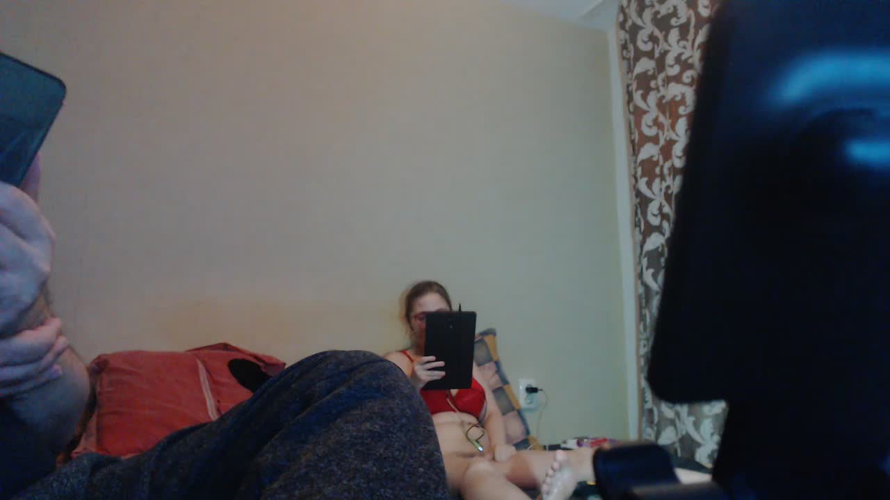 MoonedByEva2025 Webcam Chat October 14, 2026