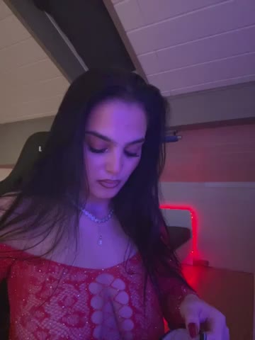 LunnaVey Webcam Chat October 14, 2026