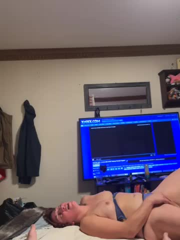 pumpuppete4 Webcam Chat October 14, 2026
