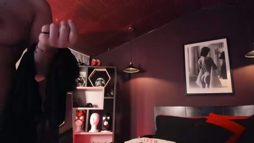 Moony_14 Webcam Star October 14, 2026