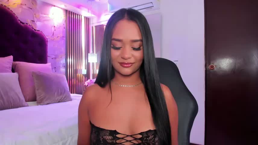 cleo_basett Webcam Chat October 14, 2026