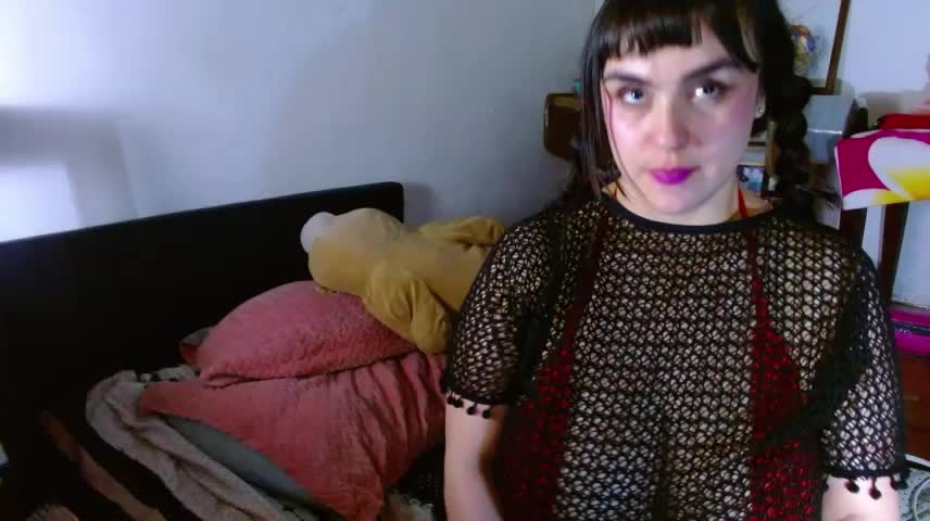 collette_beaufoy_ Webcam Chat October 14, 2026