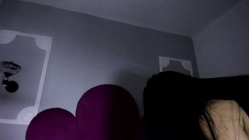 Viiolet_sweet Webcam Chat October 15, 2026