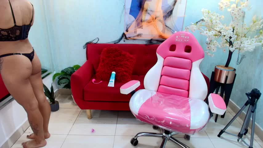 Akira_yumi Webcam Chat October 15, 2026