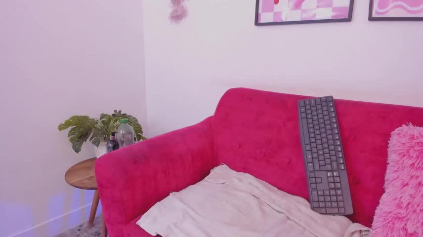 zoeseven7 Webcam Chat October 15, 2026