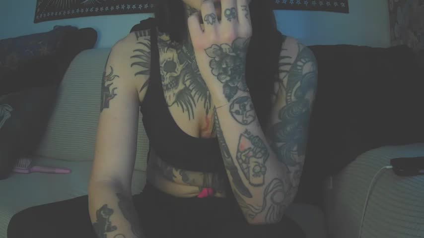 CharlotteCouturex Webcam Chat October 15, 2026