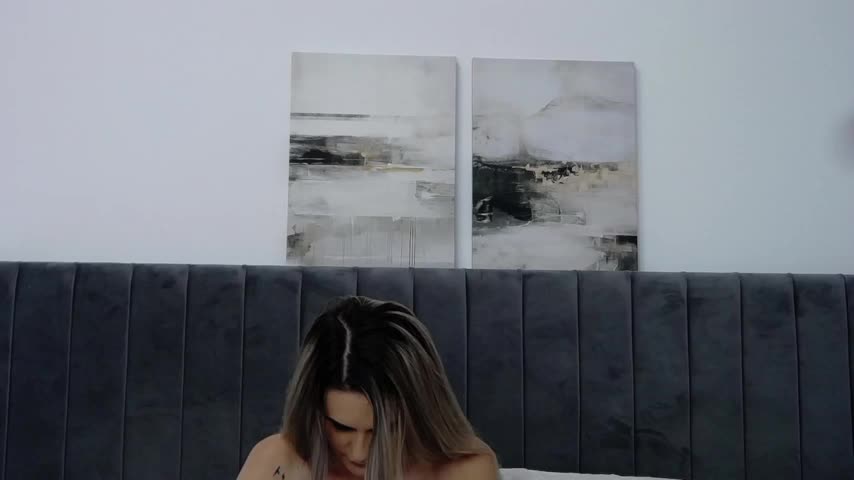 AryannaReys Webcam Chat October 15, 2026