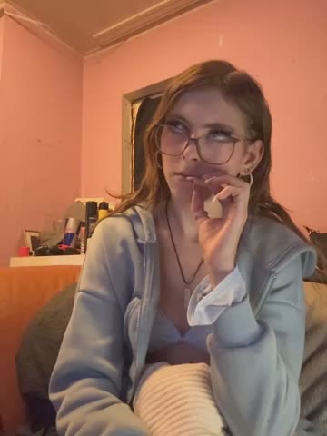 Alina-420 Webcam Chat October 15, 2026