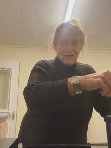Blondnboujee53 Webcam Chat October 15, 2026