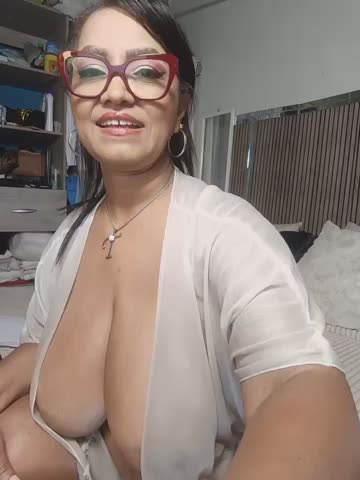 Yameil Webcam Chat October 15, 2026