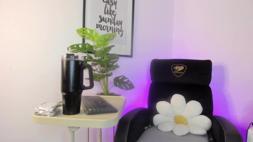 MeowMotta Webcam Chat October 15, 2026