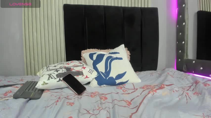 Paulinna_Curvy Webcam Chat October 16, 2026