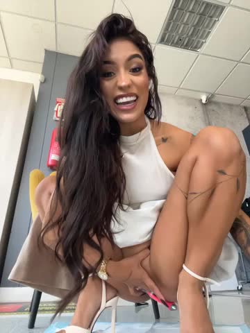 MystiqueXXX Webcam Chat October 16, 2026
