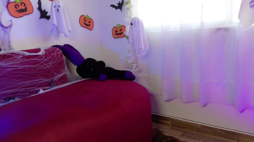 Neferetth Webcam Chat October 16, 2026