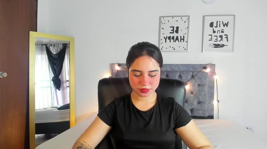 nayades_ricci Webcam Chat October 16, 2026