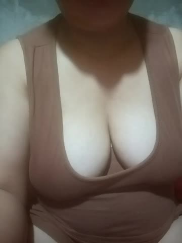 LINAKUTE10 Webcam Chat October 16, 2026