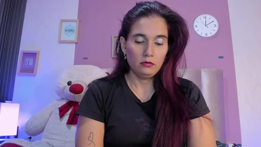 AGATHA_BRUNNETT Webcam Chat October 16, 2026