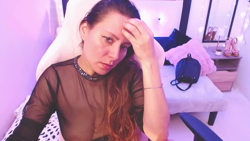 camila_delarosa Webcam Chat October 16, 2026