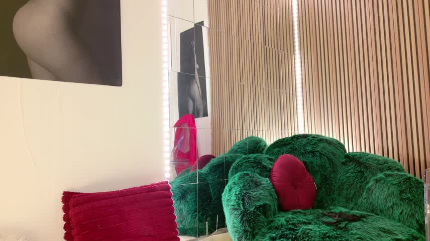 celia_chanel Webcam Chat October 16, 2026