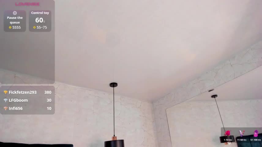 AdeleAndersonn Webcam Chat October 16, 2026