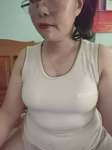 -Titihan- Webcam Chat October 16, 2026