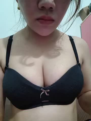 Yeu_Anh Webcam Chat October 16, 2026