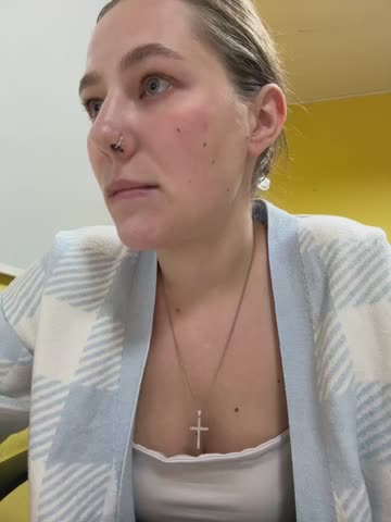 AsynaYuuki Webcam Chat October 17, 2026