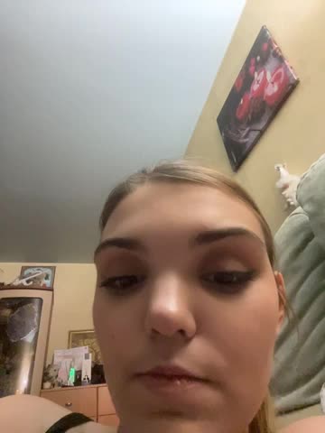 FlirtyLolaa Webcam Chat October 17, 2026