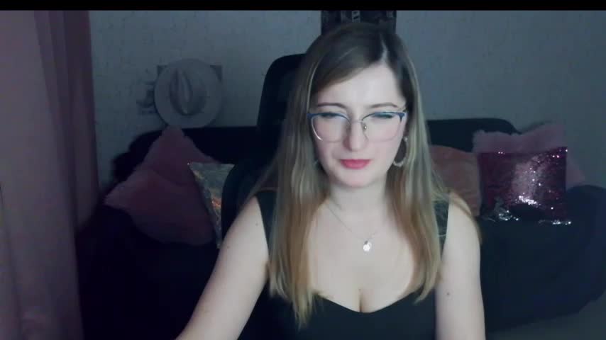Arielsssplash Webcam Chat October 17, 2026