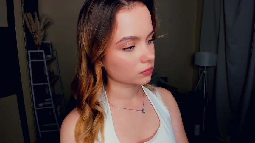 RuthieSaris Webcam Chat October 17, 2026