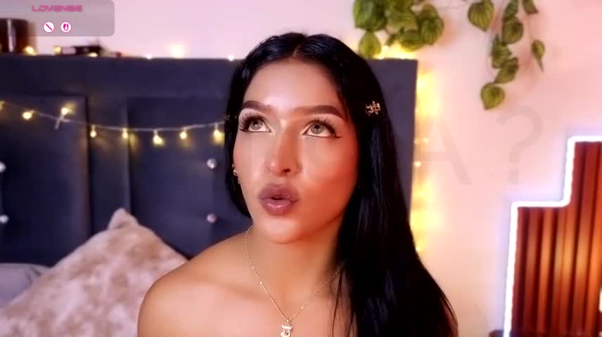 Alisse_Storm Webcam Star October 17, 2026