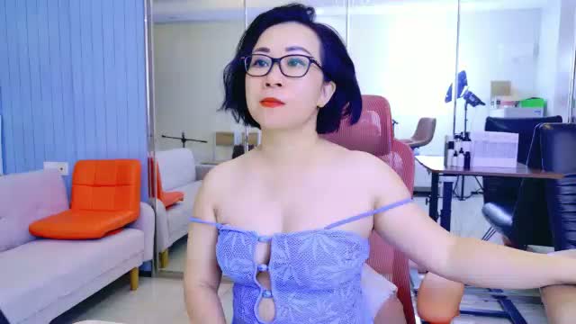 LucianaMe Webcam Chat October 17, 2026
