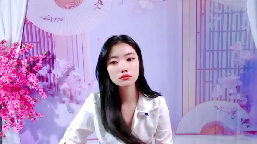 yaoyao_008 Webcam Chat October 17, 2026