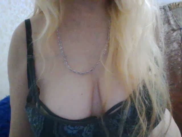CarlyTreat Webcam Chat October 17, 2026