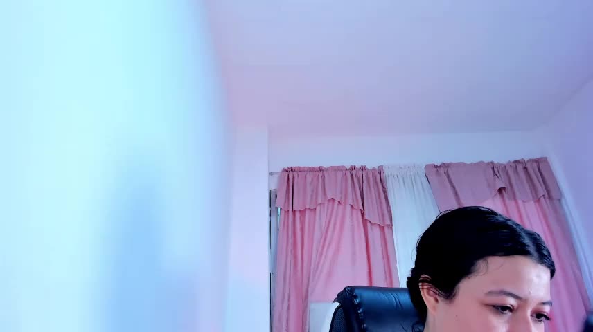 JulietaKane Webcam Chat October 17, 2026