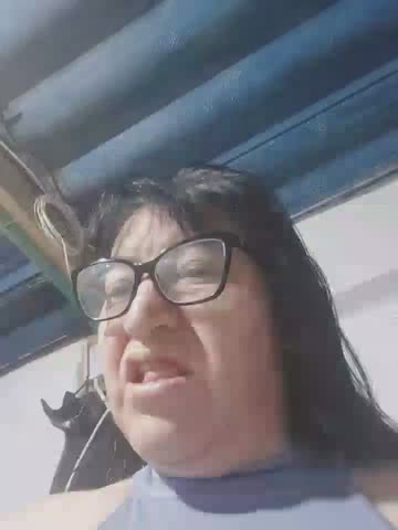 clarita_01 Webcam Chat October 17, 2026