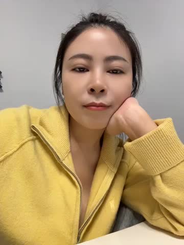 YaoYao8888 Webcam Chat October 17, 2026