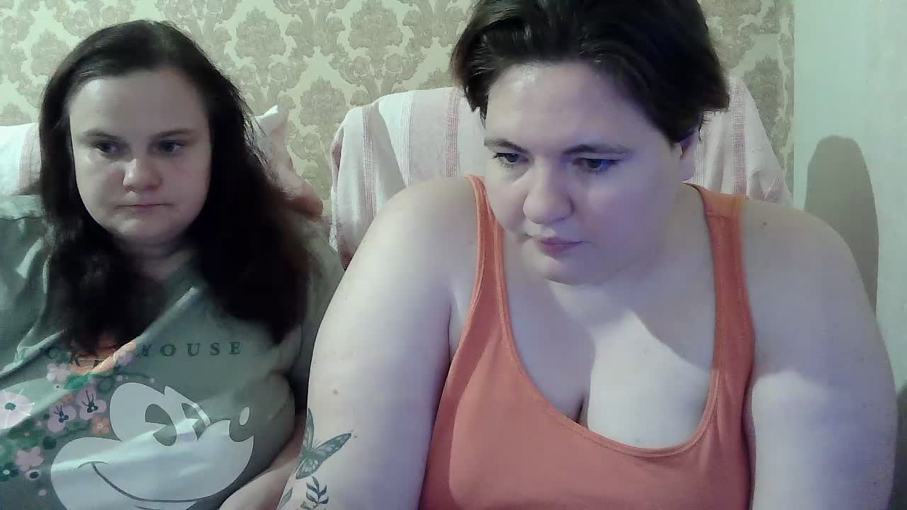 HollyXEva Webcam Chat October 17, 2026
