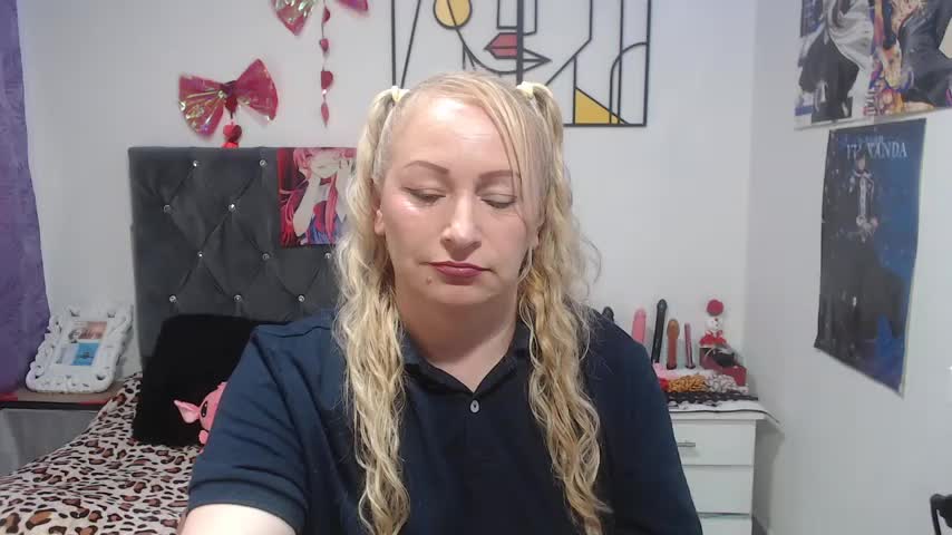 emperabigbootybigass Webcam Chat October 17, 2026