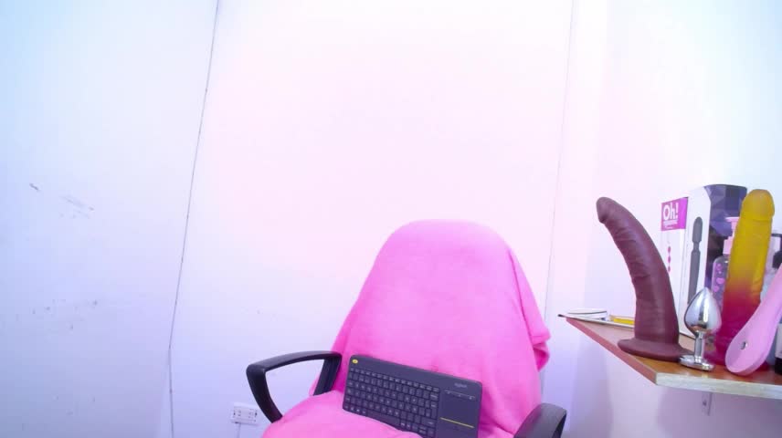 Valentina_rose5 Webcam Chat October 17, 2026