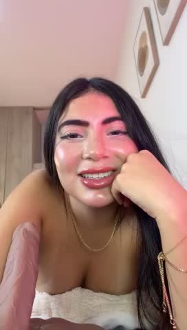 Mia_222 Webcam Chat October 17, 2026