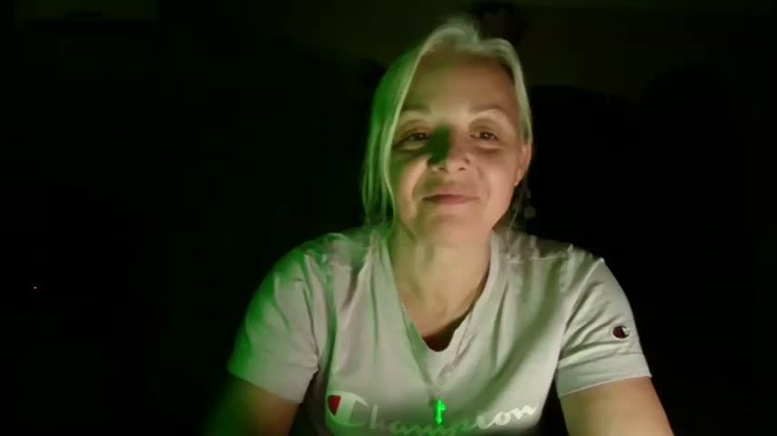 Linsy_Kim Webcam Chat October 17, 2026