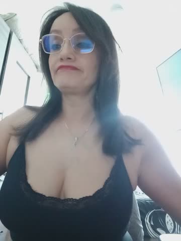 Evelynn_sexy1 Webcam Chat October 17, 2026