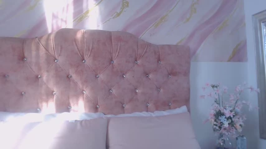 Abril_Squirt Webcam Chat October 17, 2026