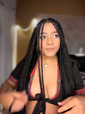 Saraa_M Webcam Chat October 17, 2026