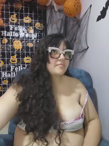 JuliSweet Webcam Chat October 17, 2026