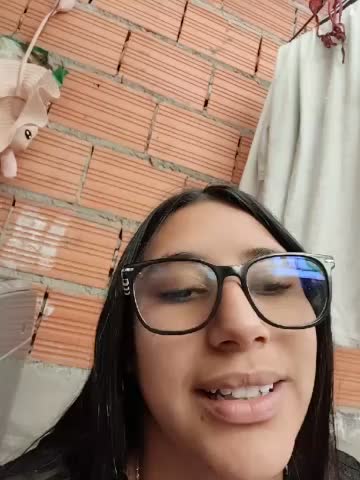 NinaFlow_22 Webcam Chat October 17, 2026