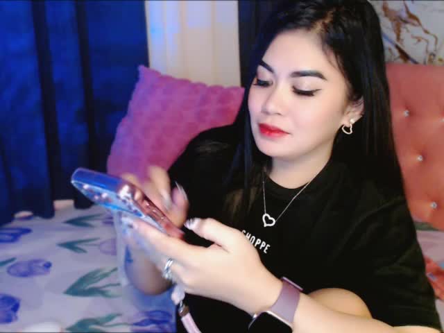 Cammieeebabe Webcam Chat October 17, 2026