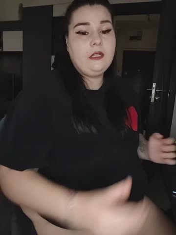 KissMeKarmaa Webcam Chat October 17, 2026